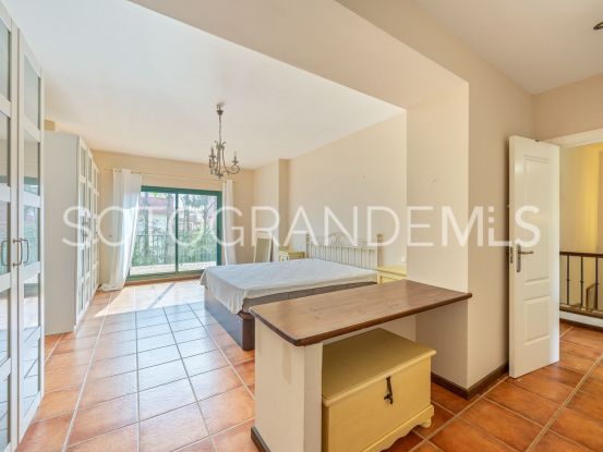 Pareado en venta en El Casar Fronda con 4 dormitorios | Ondomus