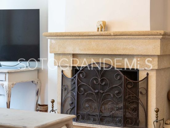 Pareado en venta en El Casar Fronda con 4 dormitorios | Ondomus