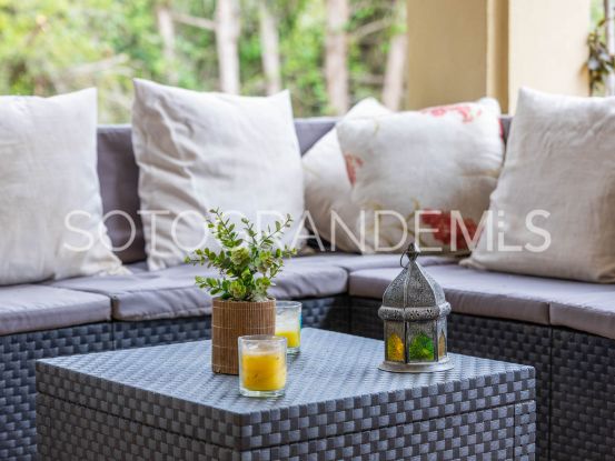 Pareado en venta en El Casar Fronda con 4 dormitorios | Ondomus