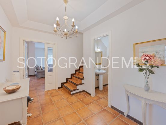 Pareado en venta en El Casar Fronda con 4 dormitorios | Ondomus