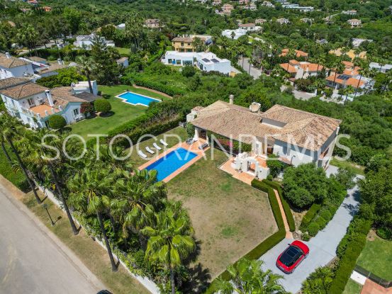 Zona F villa with 4 bedrooms | Ondomus