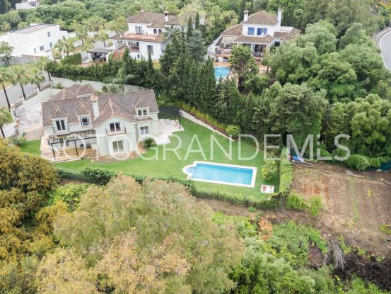 Zona B, villa con 6 dormitorios a la venta | Ondomus