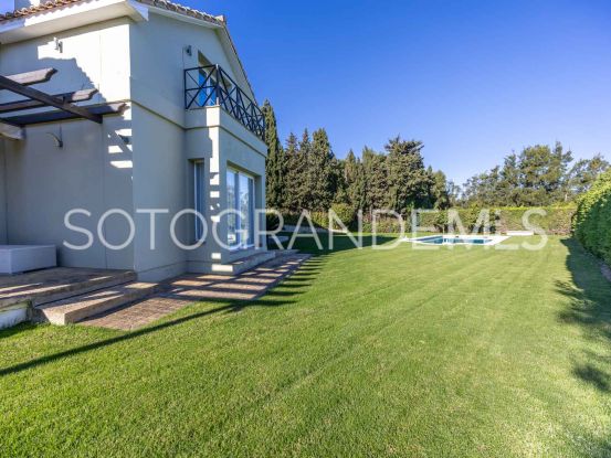 Zona B, villa con 6 dormitorios a la venta | Ondomus
