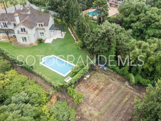 Zona B, villa con 6 dormitorios a la venta | Ondomus