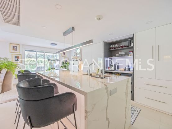 Senda Chica 3 bedrooms ground floor apartment | Ondomus