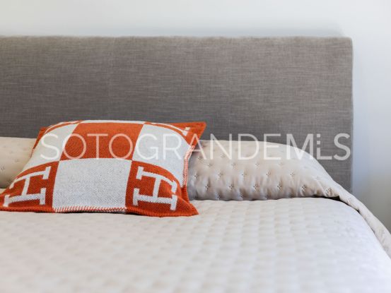 Senda Chica 3 bedrooms ground floor apartment | Ondomus