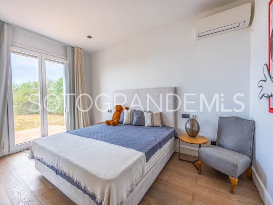 Villa for sale in Zona M, La Reserva | Ondomus