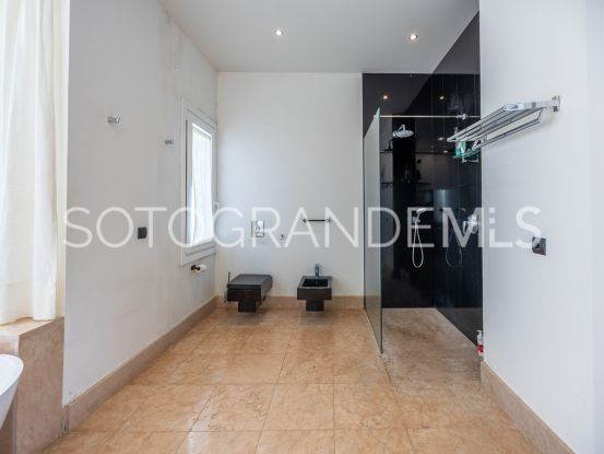 Villa for sale in Zona M, La Reserva | Ondomus