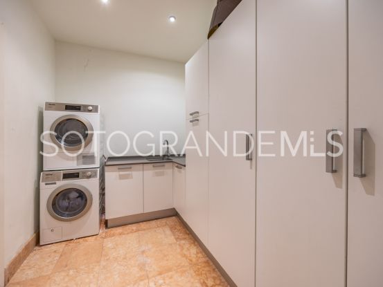 Villa for sale in Zona M, La Reserva | Ondomus