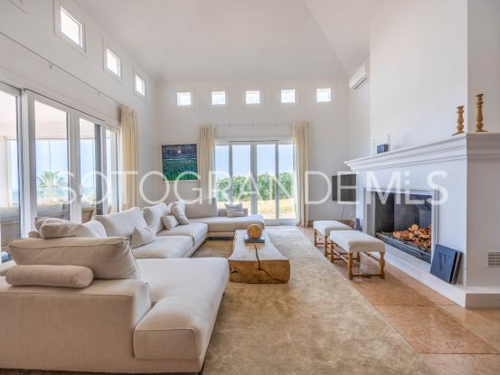 Villa for sale in Zona M, La Reserva | Ondomus
