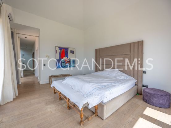 Villa for sale in Zona M, La Reserva | Ondomus