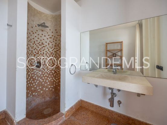 Villa for sale in Zona M, La Reserva | Ondomus