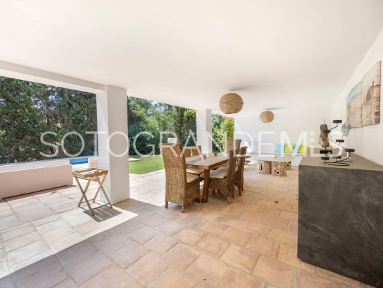 For sale villa in Zona B | Ondomus