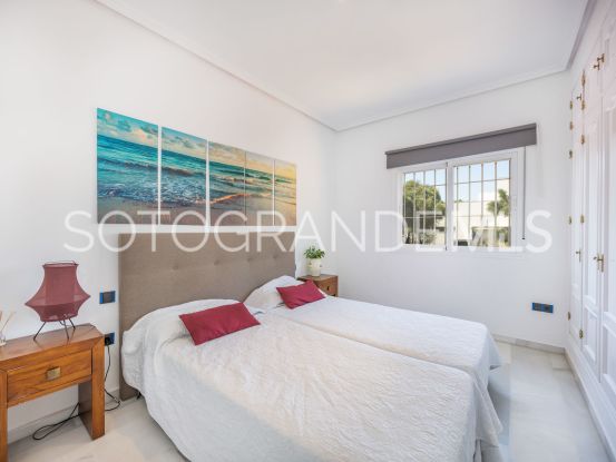 For sale villa in Zona B | Ondomus