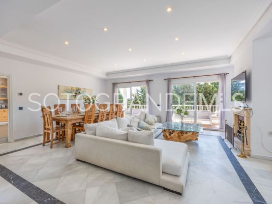 For sale villa in Zona B | Ondomus