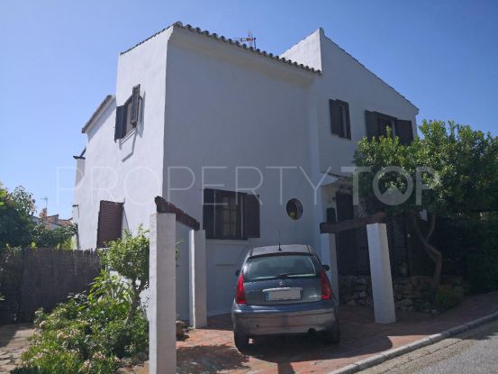 For sale town house in Bahia Azul with 3 bedrooms | Garu Estepona