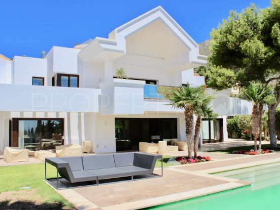 For sale villa in Sierra Blanca, Marbella Golden Mile | Aventus Realty & Concierge