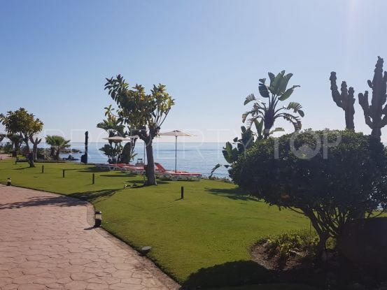For sale penthouse in Menara Beach, Estepona | Citadelle Consulting
