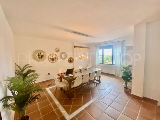 SPACIOUS AND COMFORTABLE VILLA FOR SALE IN SOTOGRANDE COSTA ... IDEAL AS A FAMILY HOME
