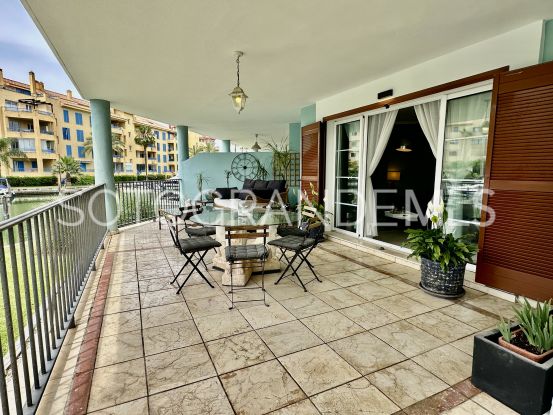 Apartment with 3 bedrooms for sale in Isla Carey, Sotogrande Marina | Miranda Properties