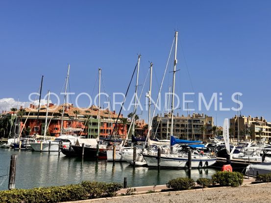 For sale ground floor apartment in Sotogrande Marina with 2 bedrooms | Miranda Properties