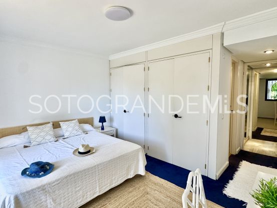 For sale ground floor apartment in Jardines de Sotogrande with 2 bedrooms | Miranda Properties