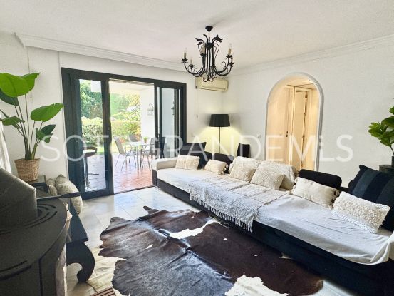 For sale ground floor apartment in Jardines de Sotogrande with 2 bedrooms | Miranda Properties