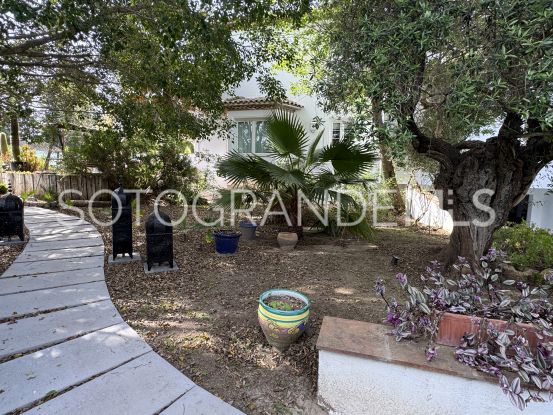 Villa for sale in Sotogrande Alto with 5 bedrooms | Miranda Properties