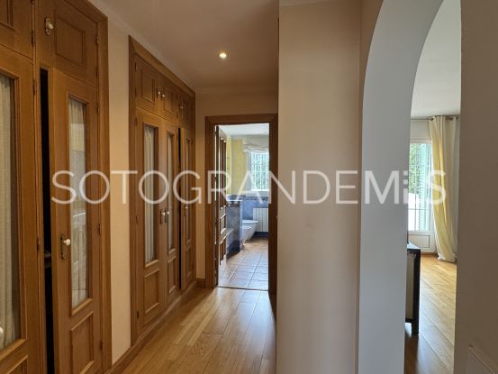 Villa for sale in Sotogrande Alto with 5 bedrooms | Miranda Properties