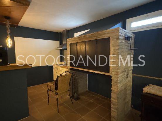 Villa for sale in Sotogrande Alto with 5 bedrooms | Miranda Properties