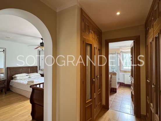 Villa for sale in Sotogrande Alto with 5 bedrooms | Miranda Properties