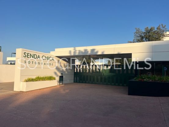 For sale ground floor apartment in Senda Chica with 4 bedrooms | Miranda Properties