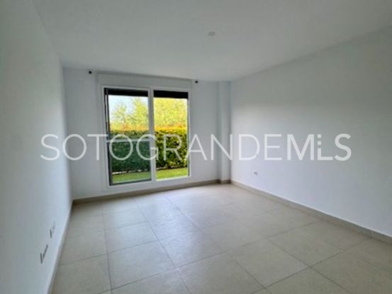 For sale ground floor apartment in Senda Chica with 4 bedrooms | Miranda Properties