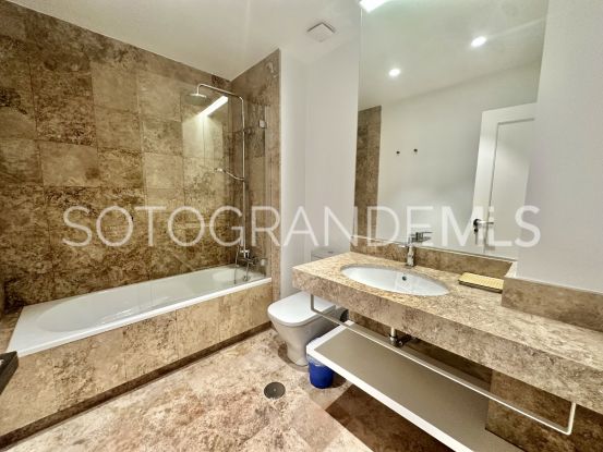For sale 5 bedrooms town house in Sotogrande Costa | Miranda Properties