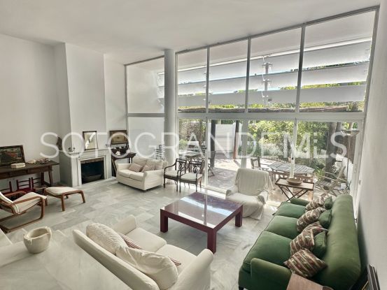 For sale 5 bedrooms town house in Sotogrande Costa | Miranda Properties