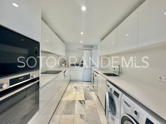 For sale 5 bedrooms town house in Sotogrande Costa | Miranda Properties