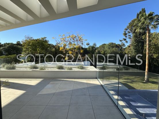 Villa en Reyes y Reinas, Sotogrande Costa | Miranda Properties