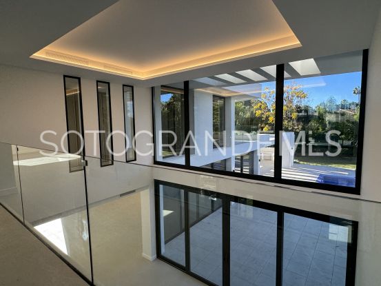 Villa en Reyes y Reinas, Sotogrande Costa | Miranda Properties