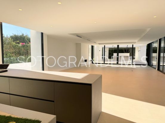 5 bedrooms Sotogrande Costa villa | Miranda Properties