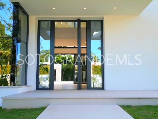 5 bedrooms Sotogrande Costa villa | Miranda Properties