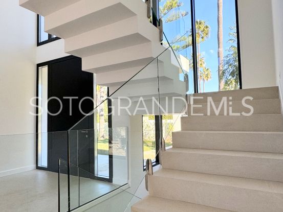 5 bedrooms Sotogrande Costa villa | Miranda Properties