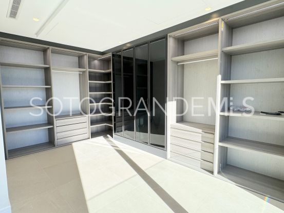 5 bedrooms Sotogrande Costa villa | Miranda Properties