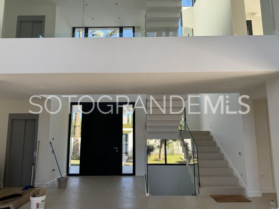 Villa en Reyes y Reinas, Sotogrande Costa | Miranda Properties