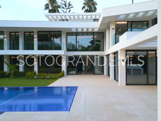Villa en Reyes y Reinas, Sotogrande Costa | Miranda Properties