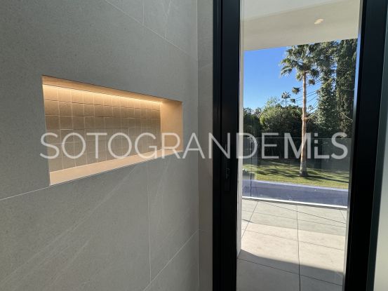 Villa en Reyes y Reinas, Sotogrande Costa | Miranda Properties