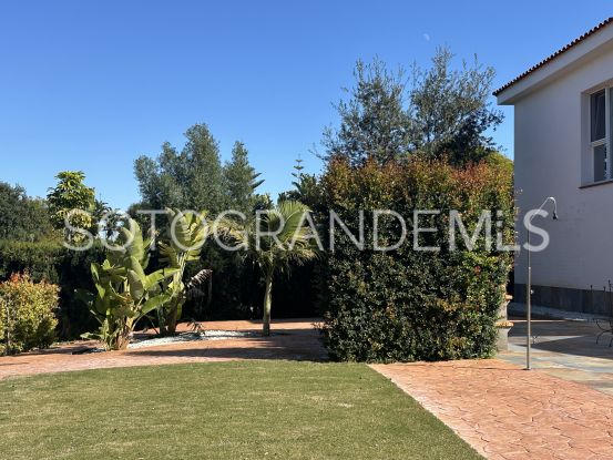 Villa de 5 dormitorios a la venta en Zona A, Sotogrande Costa | Miranda Properties
