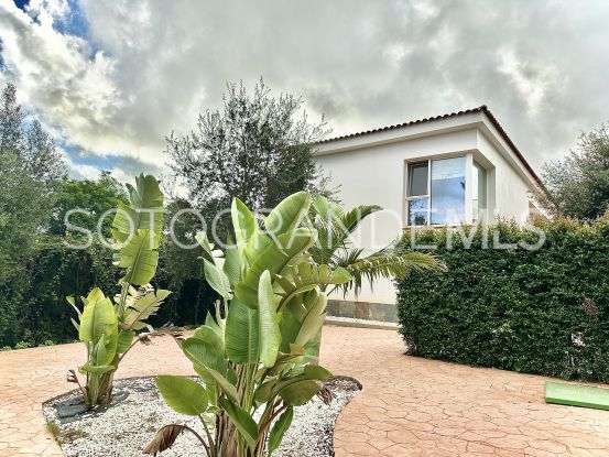 Villa de 5 dormitorios a la venta en Zona A, Sotogrande Costa | Miranda Properties