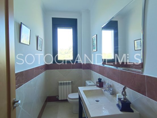 Villa en Zona F | Miranda Properties