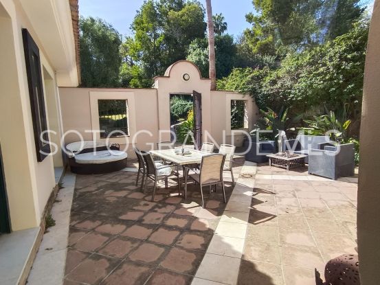 Villa en Zona F | Miranda Properties