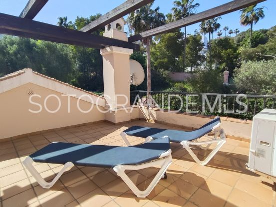 Villa en Zona F | Miranda Properties